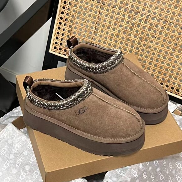 UGG Tazz Platform Shearling Lined Slipper - Picture 7 of 9